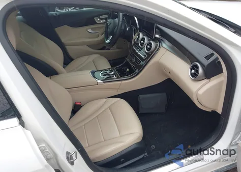 2018 Mercedes-Benz C 300 из США, поврежденный, VIN WDDWF4JB3JR389395